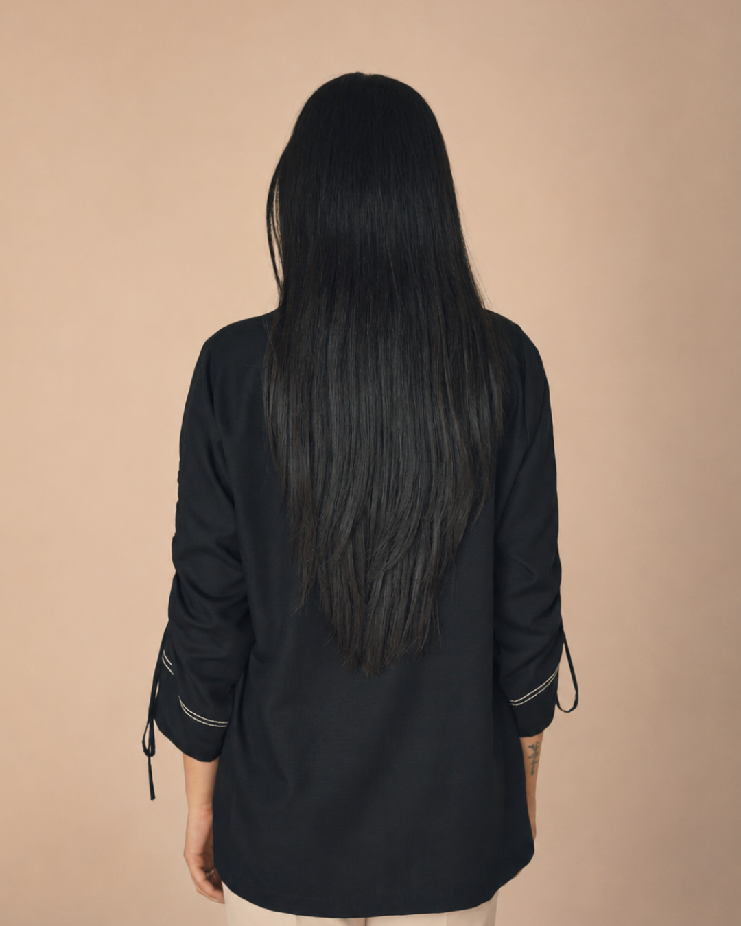 Daisy Drift Shirt-BLACK - Image 4