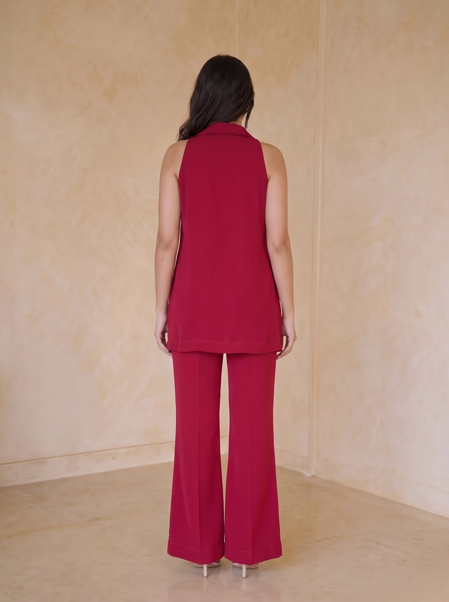 Red Reverie - Image 4